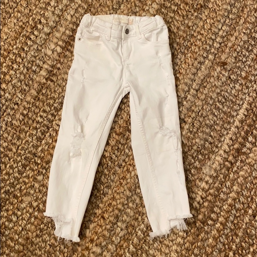 ZARA KIDS WHITE RIPPED JEANS - Picture 3 of 13